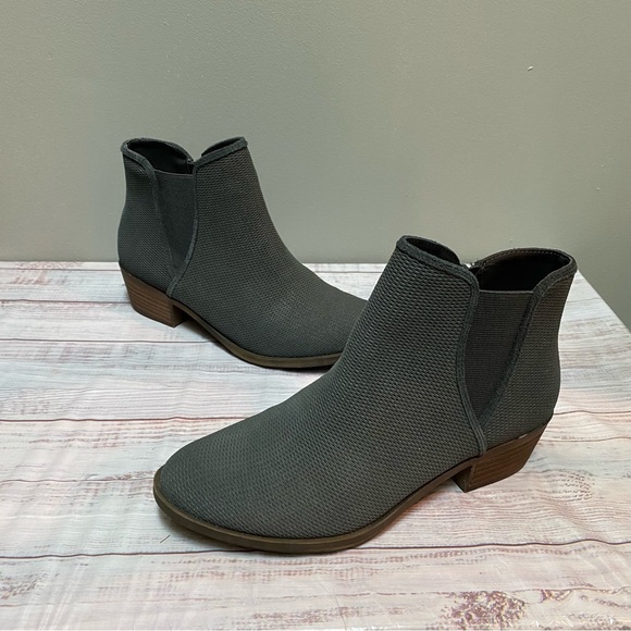 Kensie Gerona Ankle Boot Dark Grey. Women’s US Size 7.5 - Picture 2 of 11